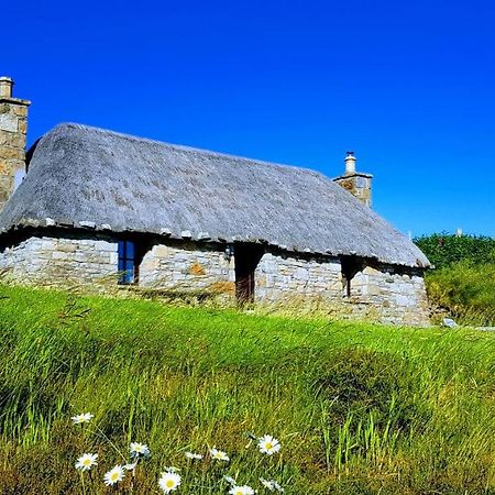 Tigh Lachie, Mary'S Thatched Cottages, Elgol, Isle Of Skye Εξωτερικό φωτογραφία