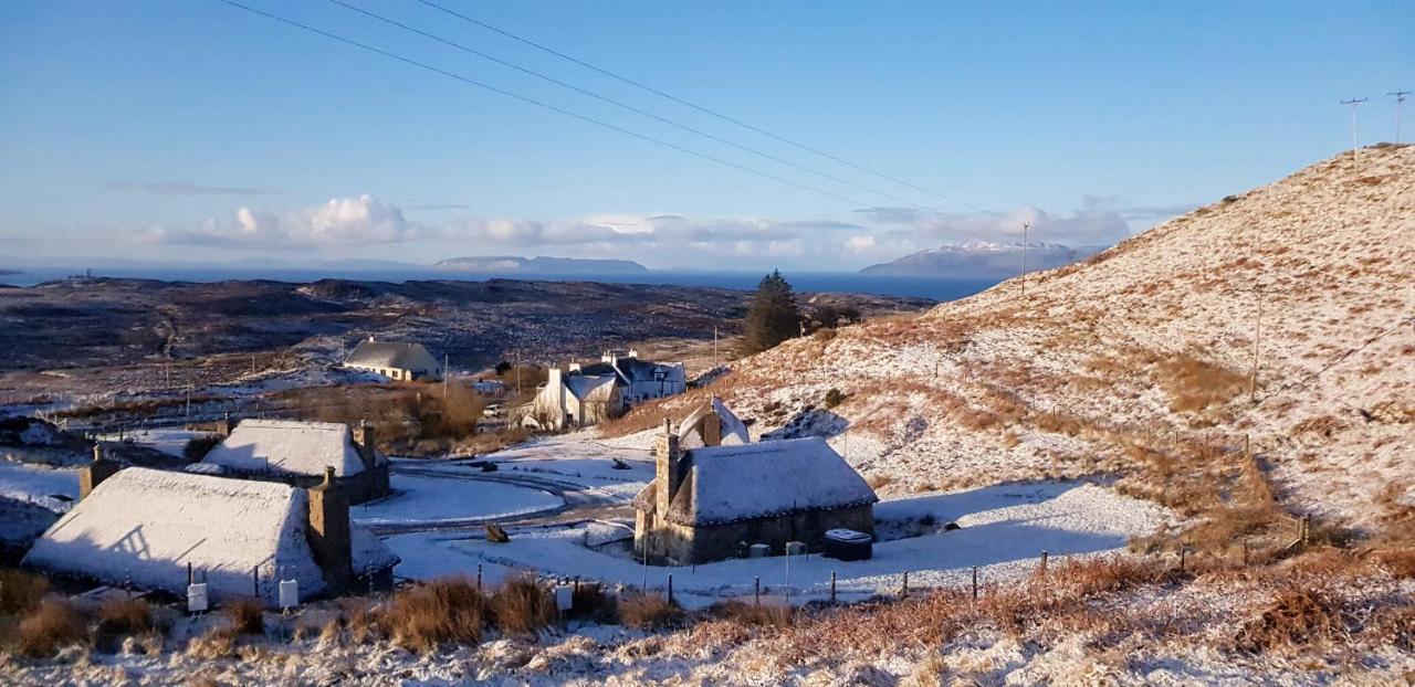 Tigh Lachie, Mary'S Thatched Cottages, Elgol, Isle Of Skye Εξωτερικό φωτογραφία