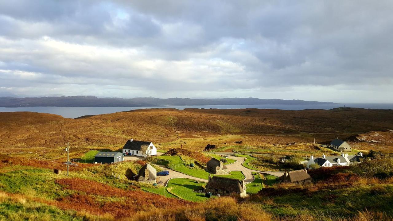 Tigh Lachie, Mary'S Thatched Cottages, Elgol, Isle Of Skye Εξωτερικό φωτογραφία